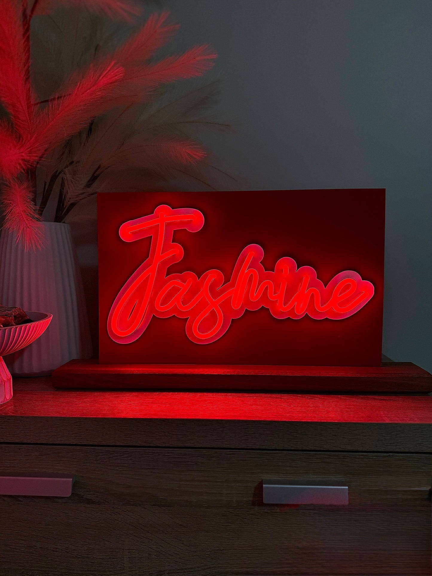 NEON NAMES